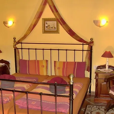 アパート Aptos Monasterio De San Antonio 3 *